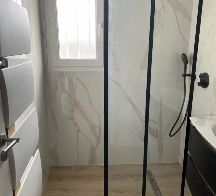 douche PMR à Quévert